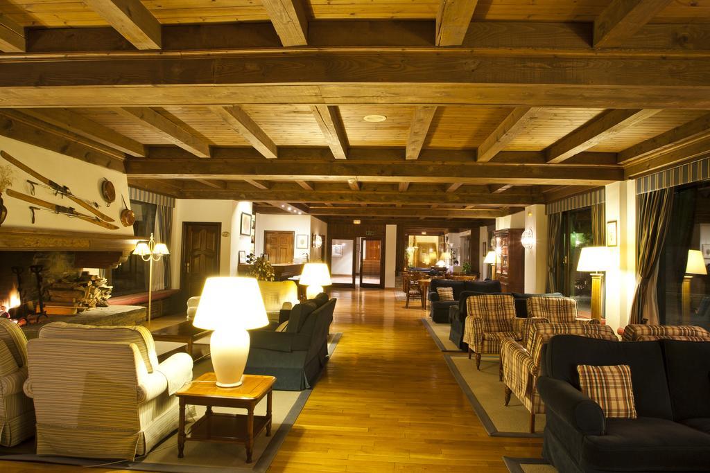 Hotel Yoy Tredos Luaran gambar